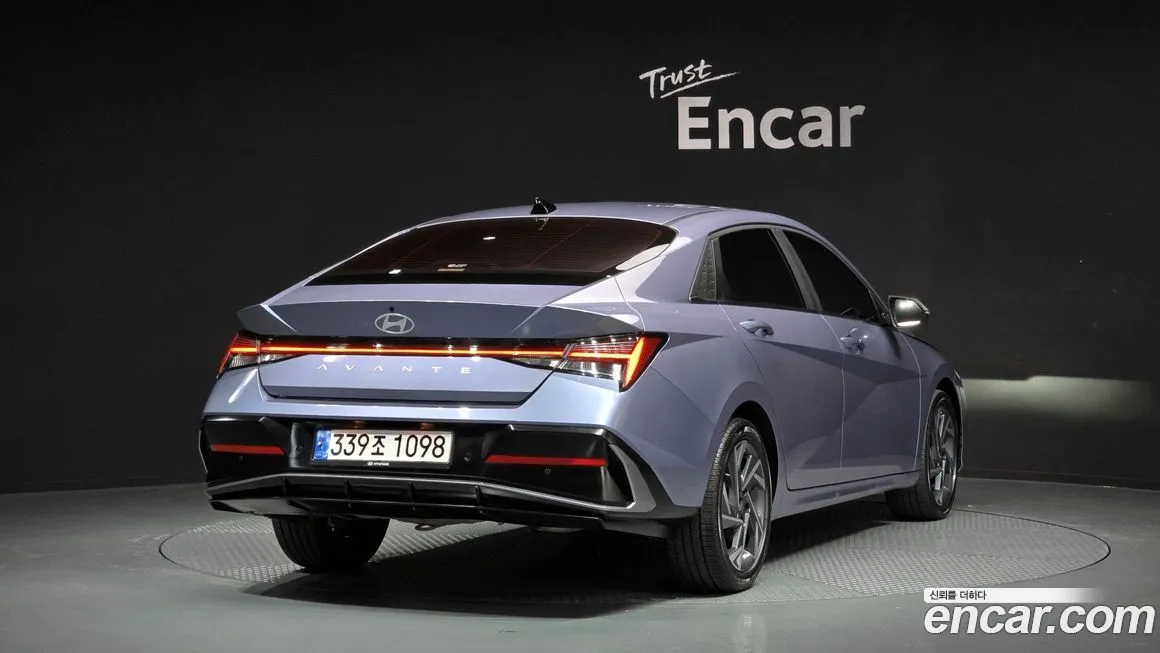 Hyundai AVANTE — фото 2