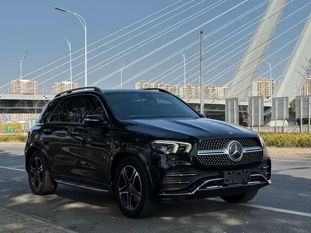 Mercedes-Benz GLE — фото 2