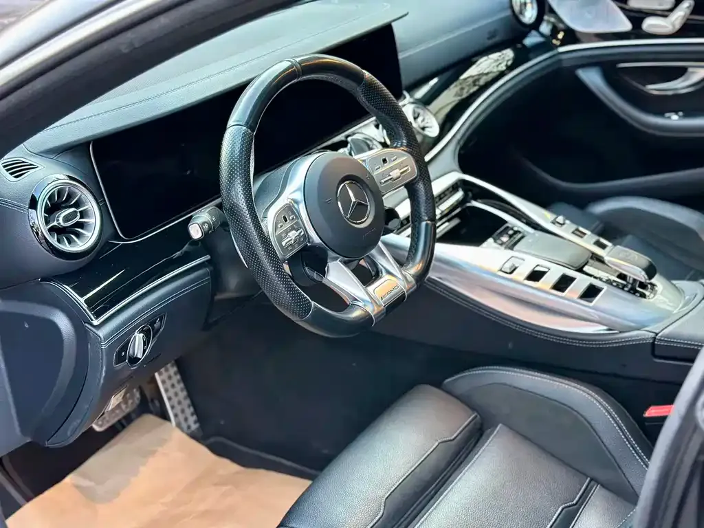 Mercedes-Benz AMG GT — фото 10
