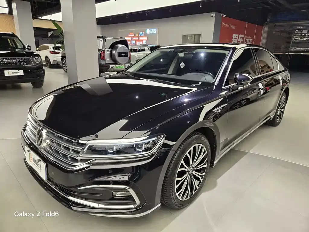Volkswagen Phideon — фото 1