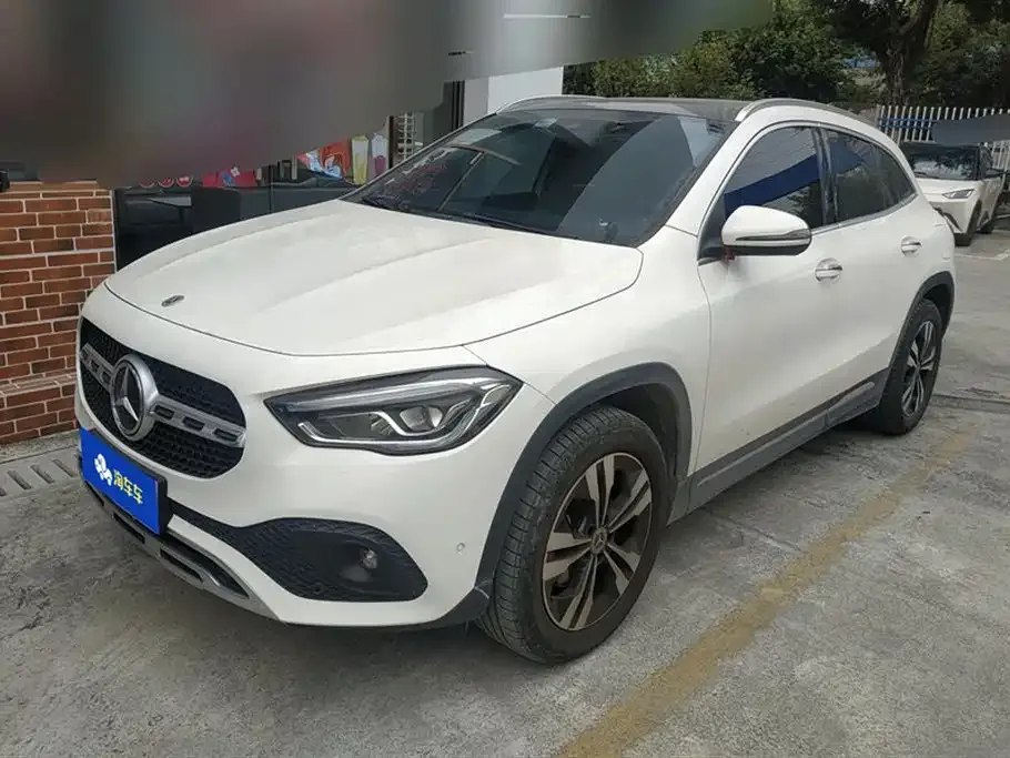 Mercedes-Benz GLA — фото 1