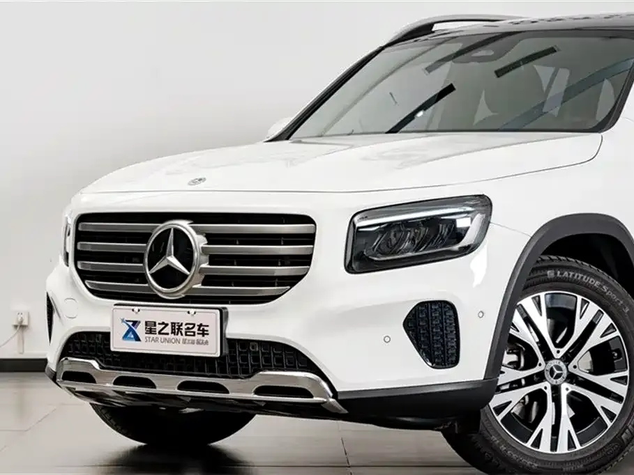 Mercedes-Benz GLB — фото 5