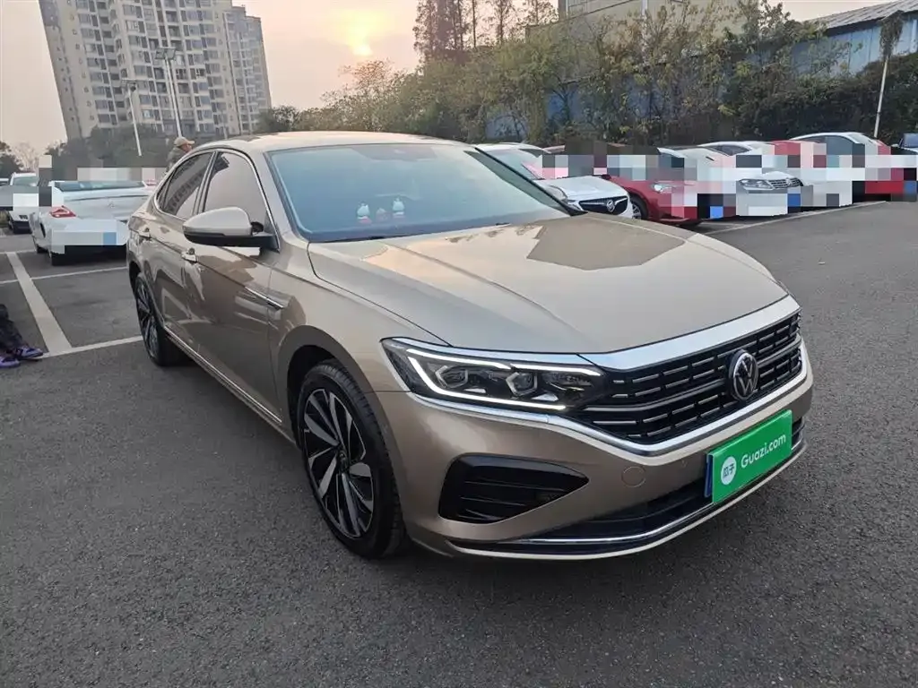 Volkswagen Passat — фото 4