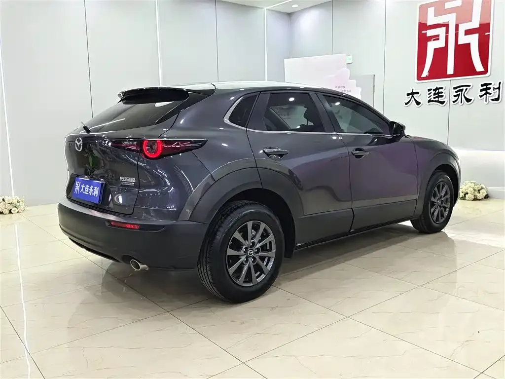 Mazda CX-30 — фото 2