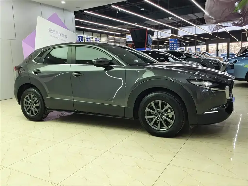 Mazda CX-30 — фото 10