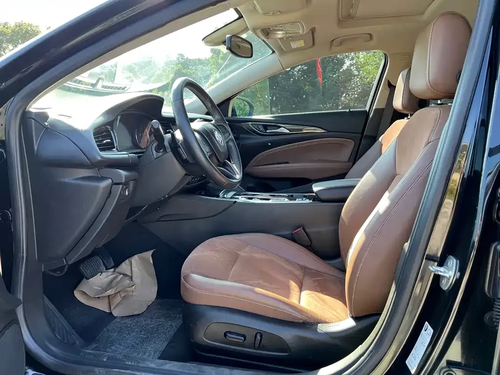 Buick Regal — фото 5