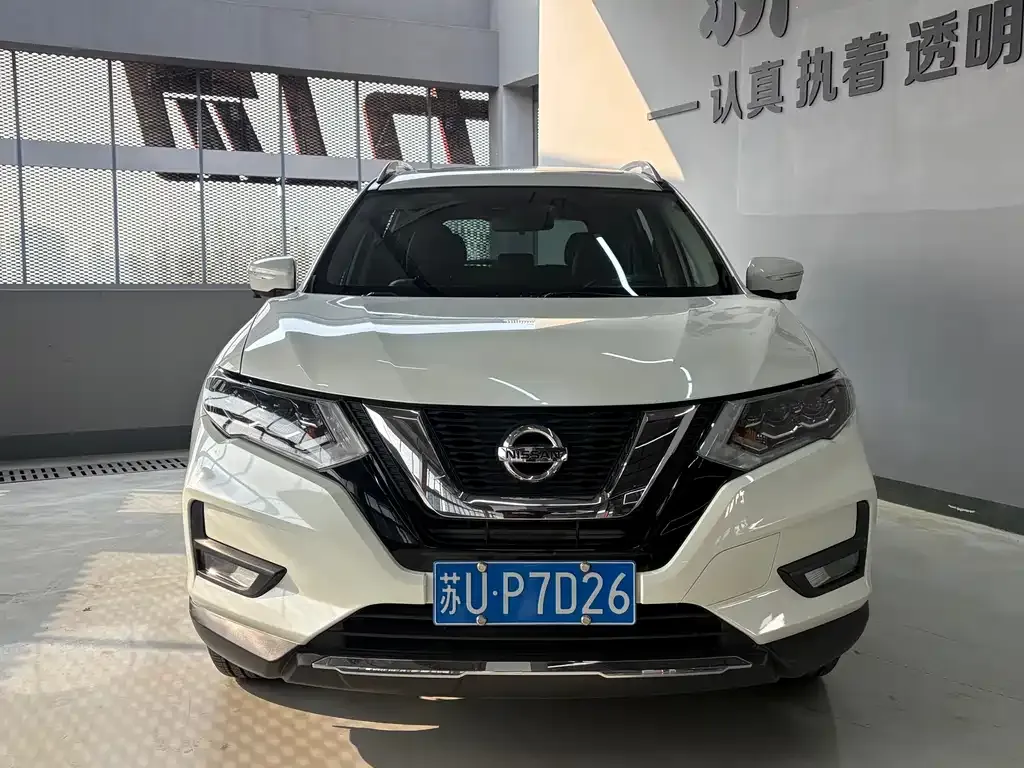 Nissan X-Trail — фото 5