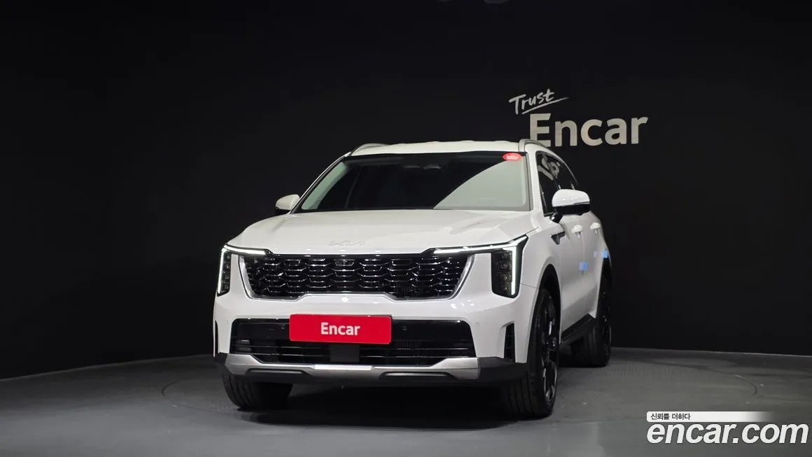 Kia Sorento — фото 7