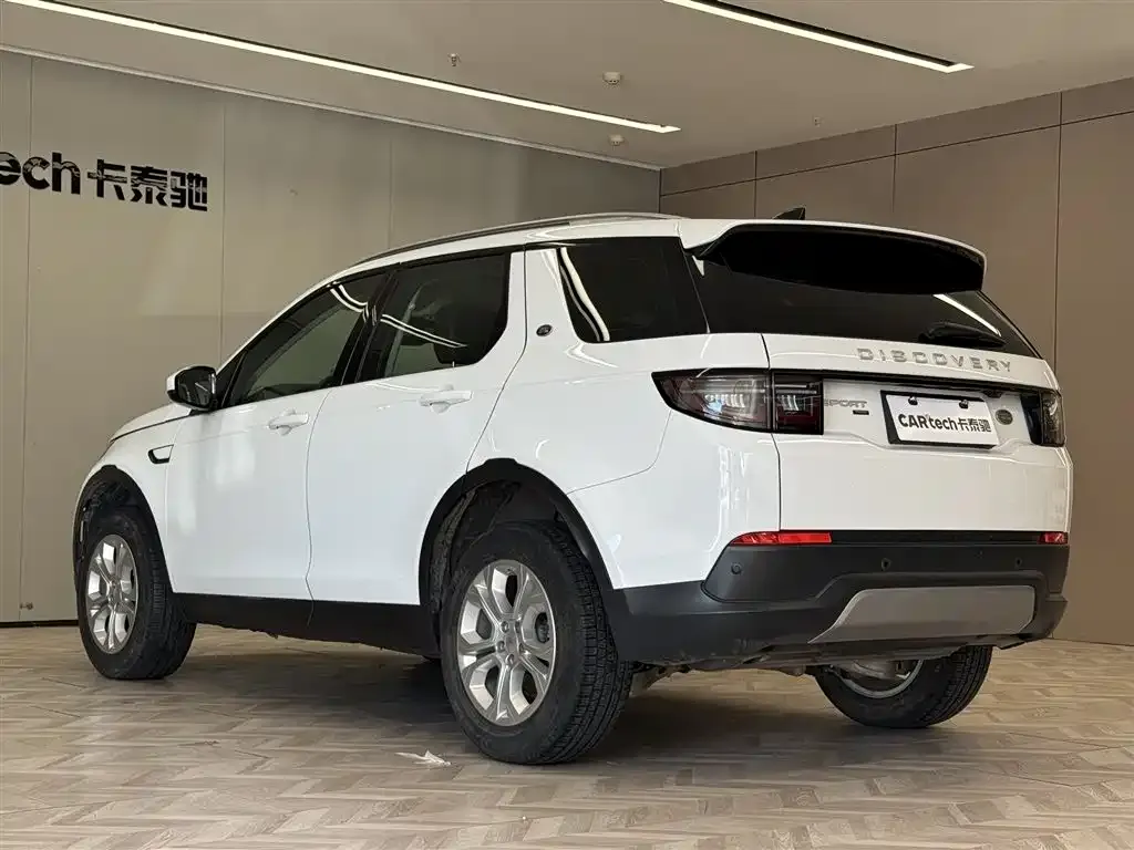 Land Rover Discovery Sport — фото 9