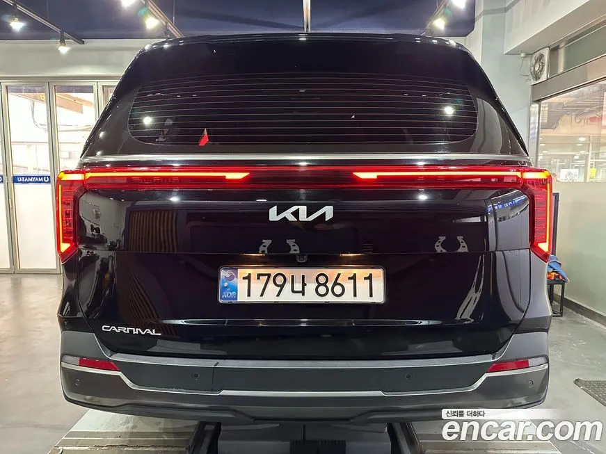 Kia Carnival — фото 4