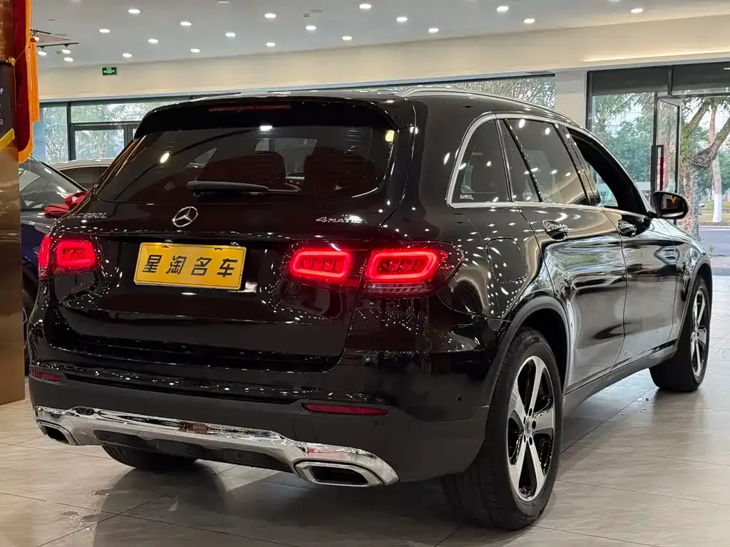 Mercedes-Benz GLC — фото 2