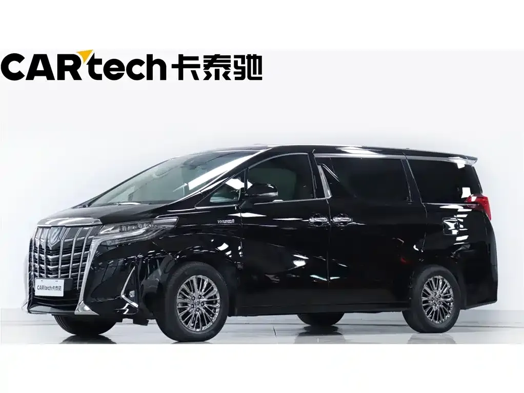 Toyota Alphard — фото 1