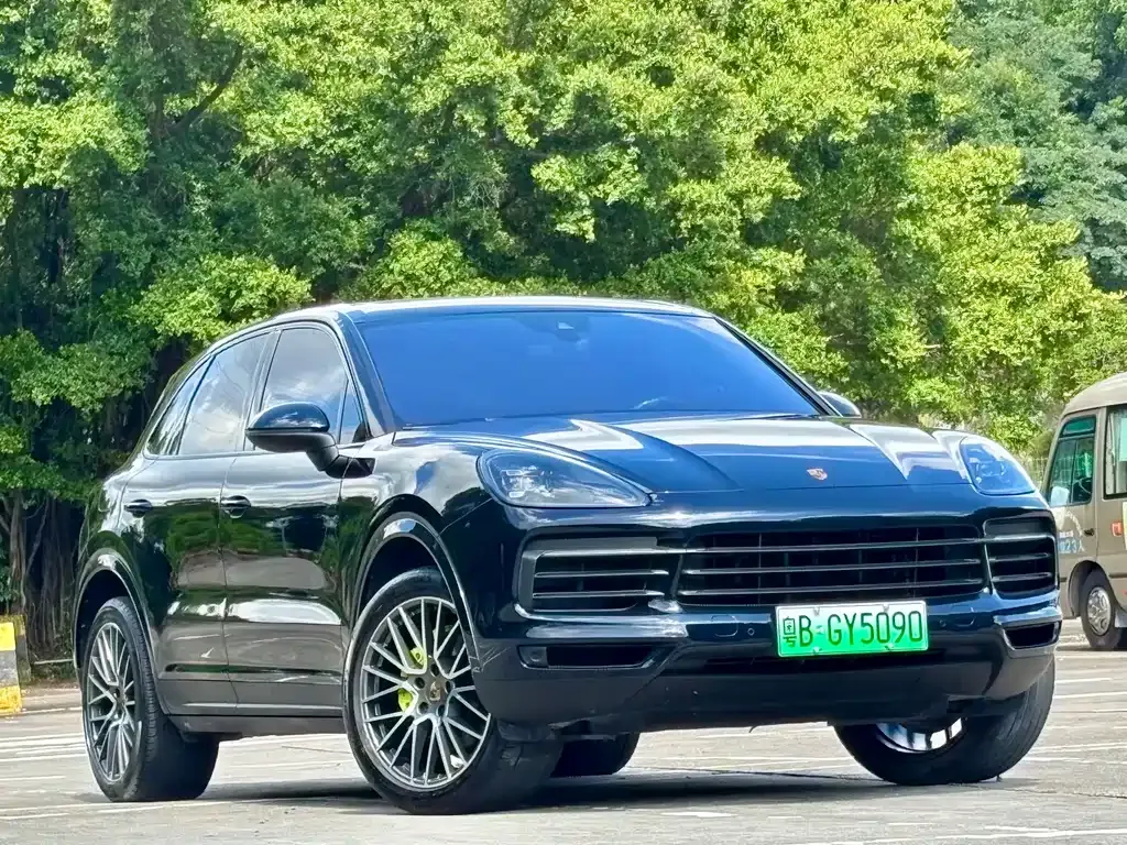 Porsche Cayenne Hybrid — фото 2