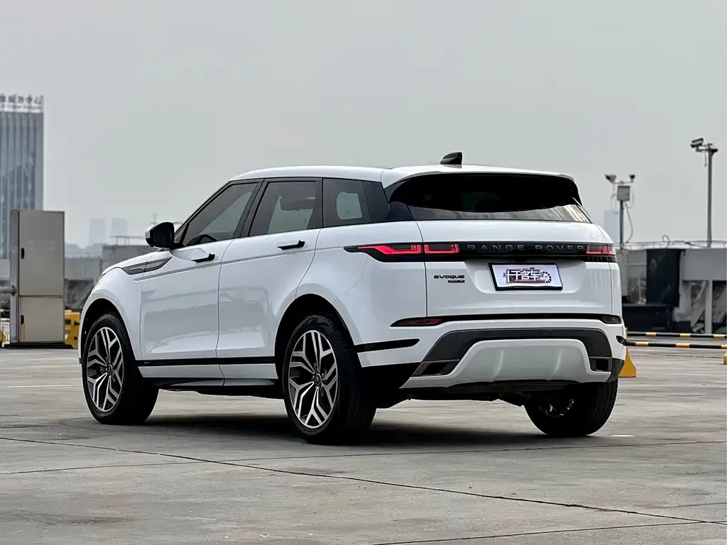 Land Rover Evoque — фото 5