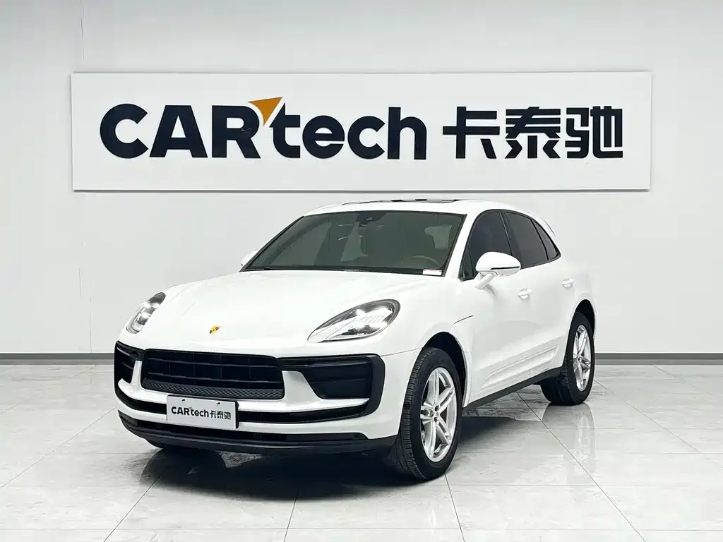 Porsche Macan — фото 1