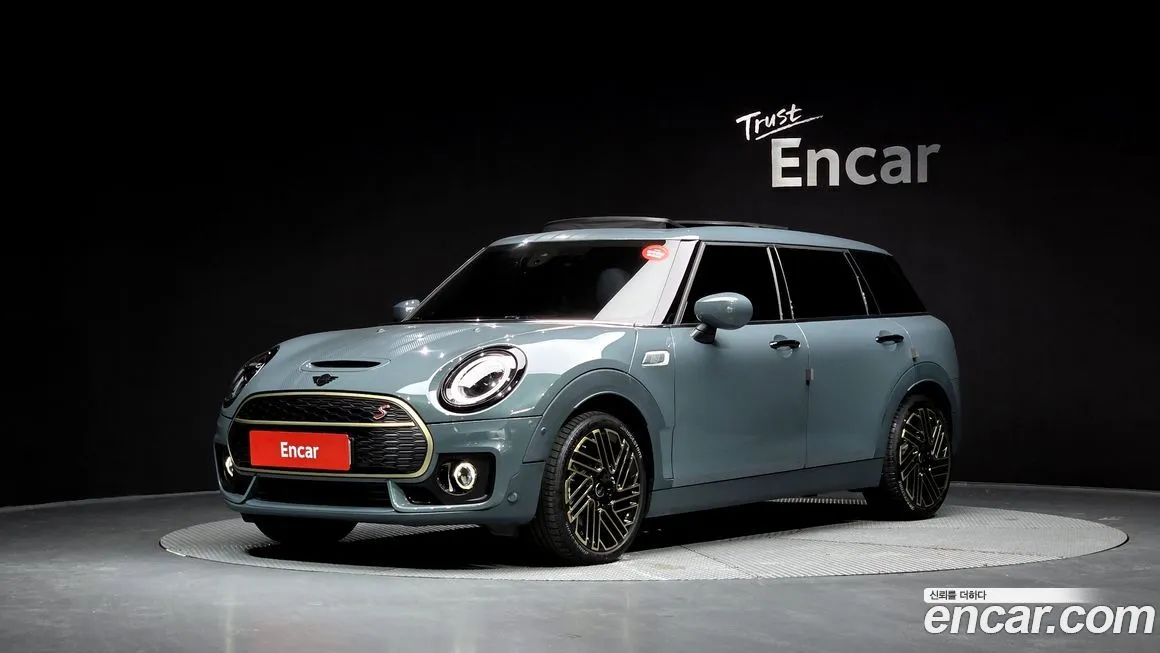 Mini Clubman — фото 1