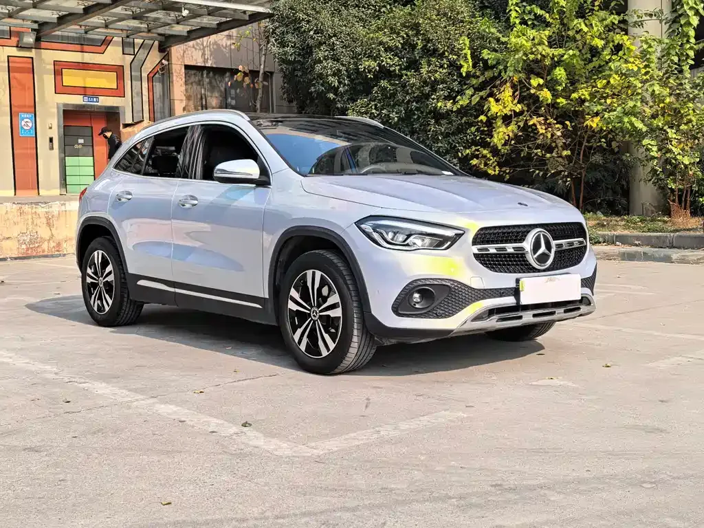 Mercedes-Benz GLA — фото 3