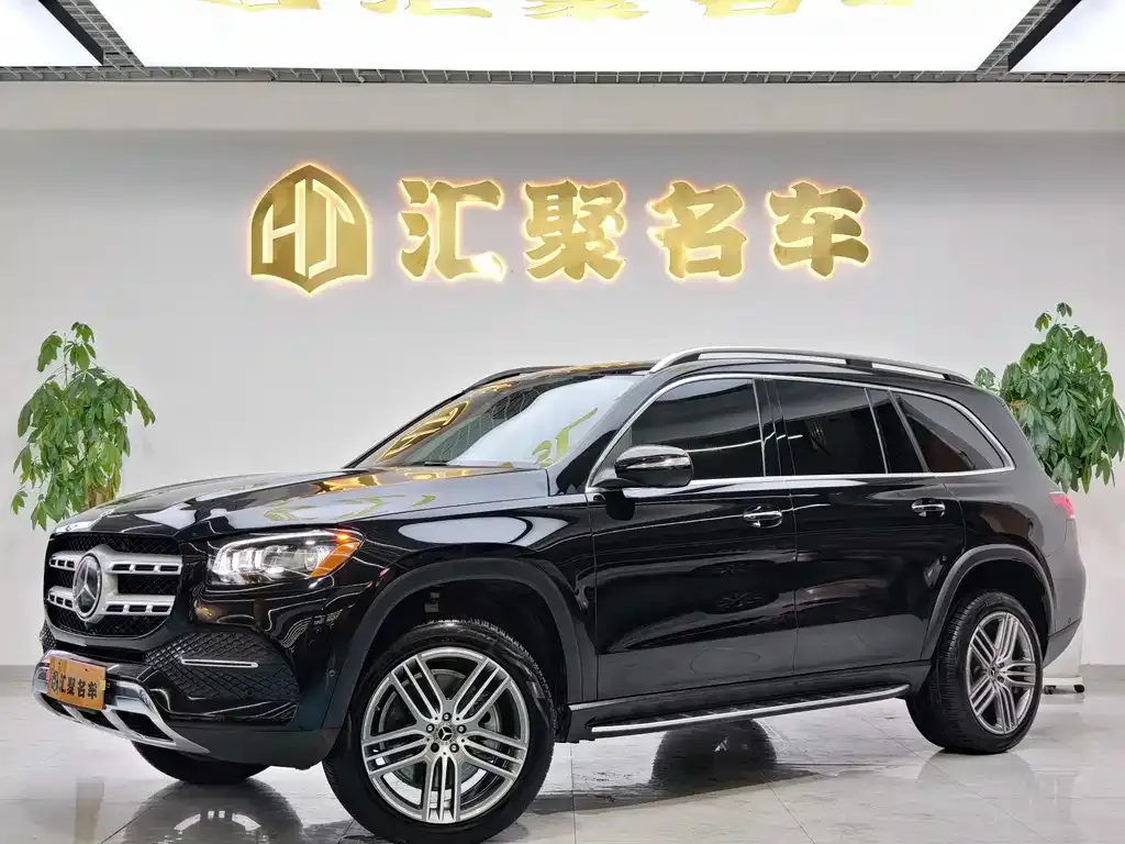 Mercedes-Benz GLS — фото 1