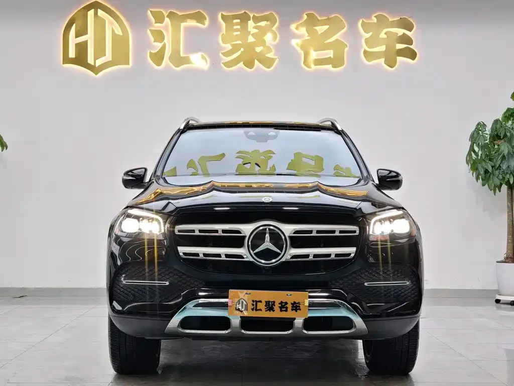 Mercedes-Benz GLS — фото 7