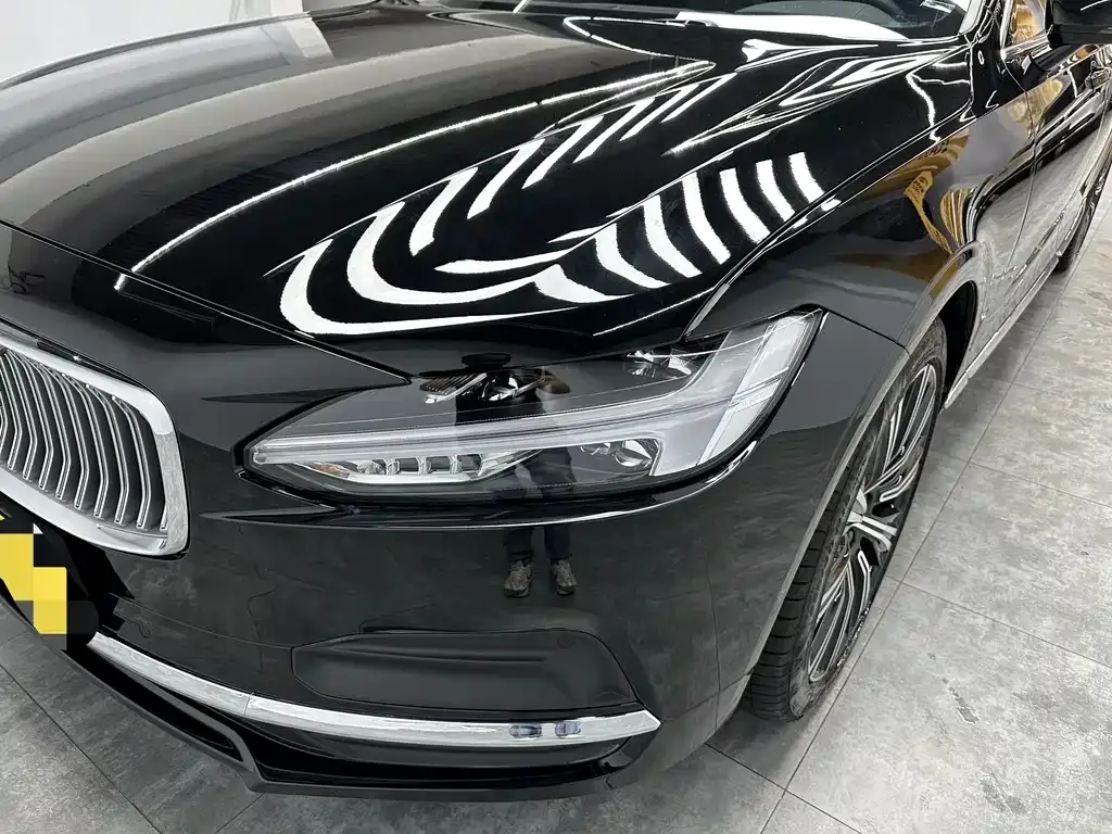 Volvo S90 — фото 9