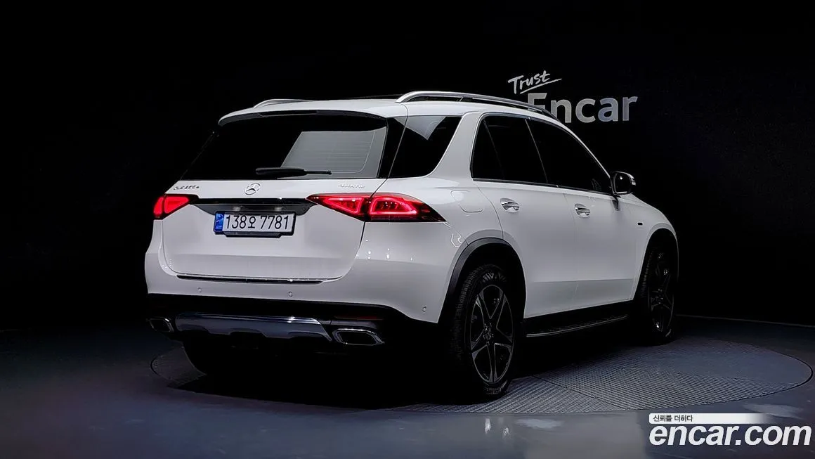 Mercedes-Benz GLE-Class — фото 2