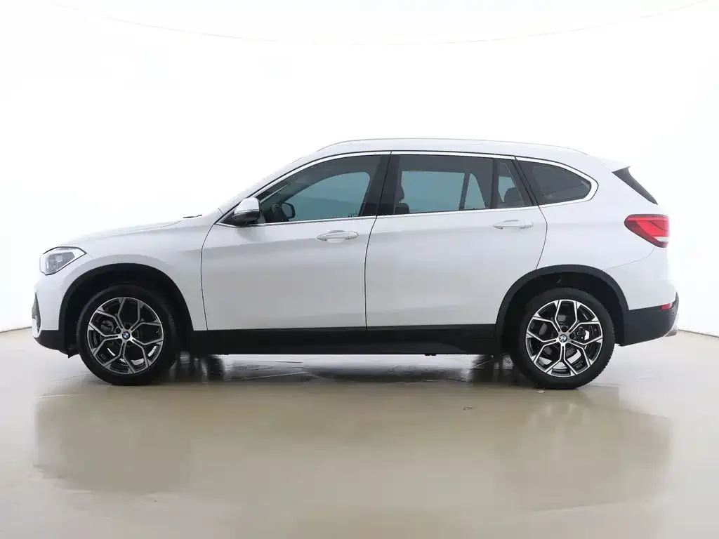 BMW X1 — фото 2