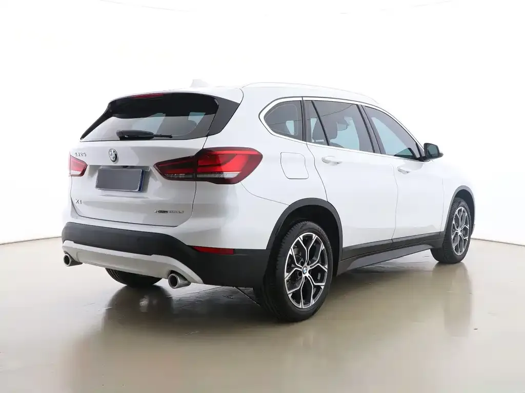 BMW X1 — фото 4