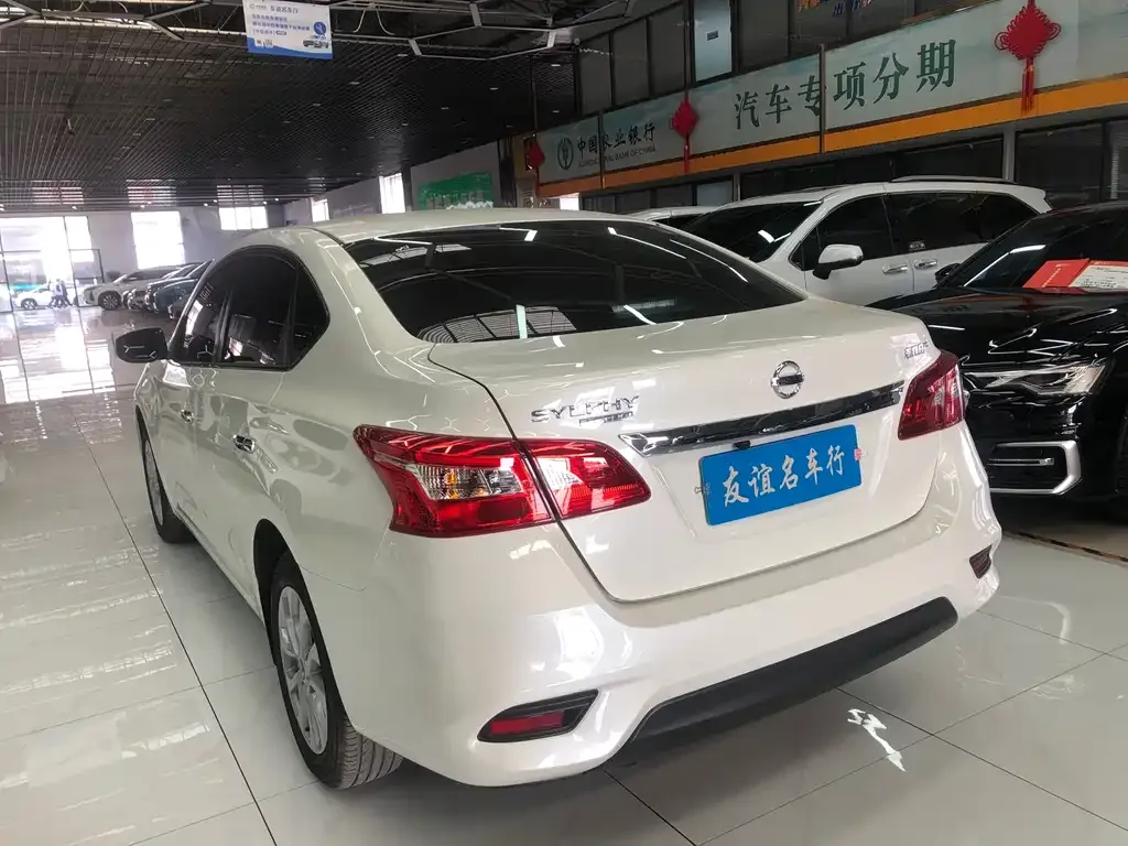 Nissan Sylphy — фото 6