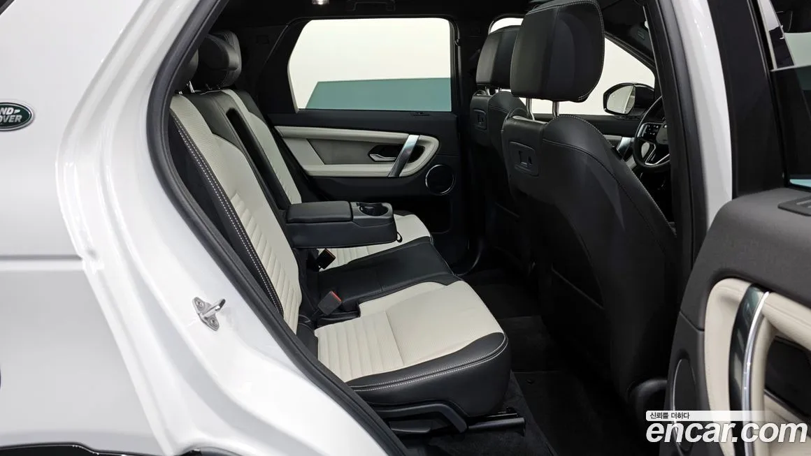 Land Rover Discovery Sport — фото 3