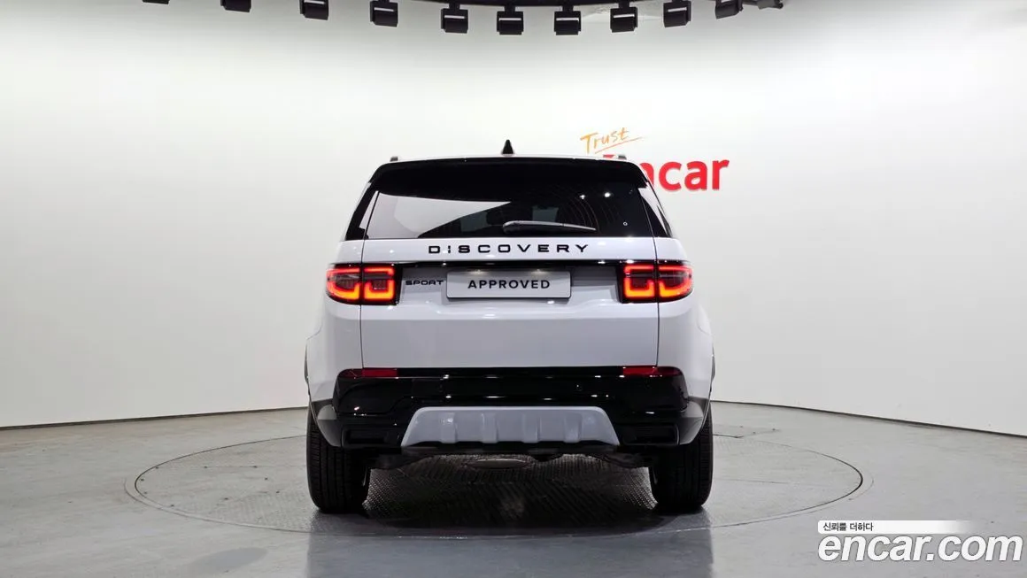 Land Rover Discovery Sport — фото 4