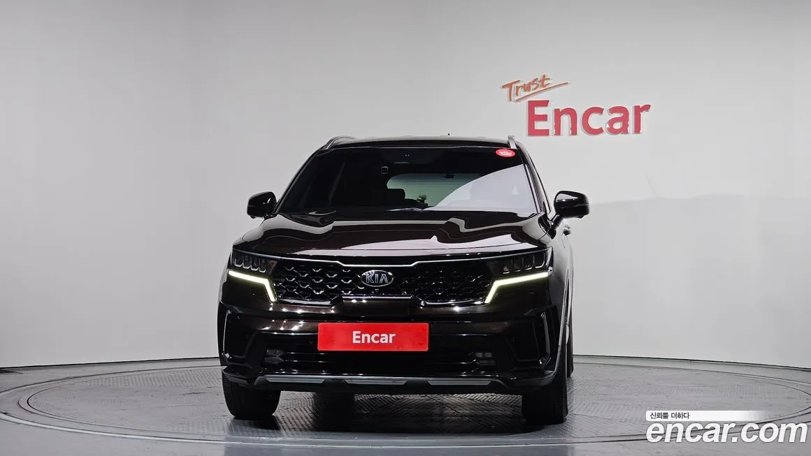 Kia Sorento — фото 3