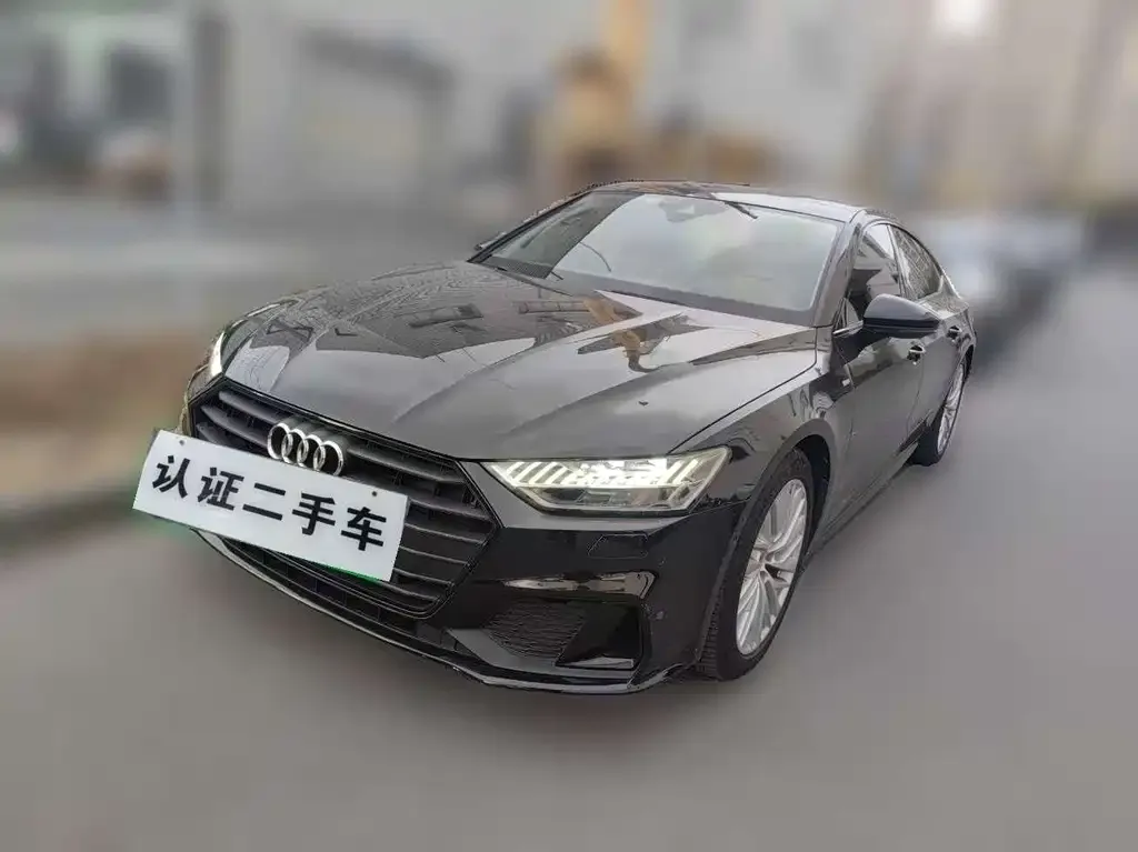 Audi A7 — фото 1