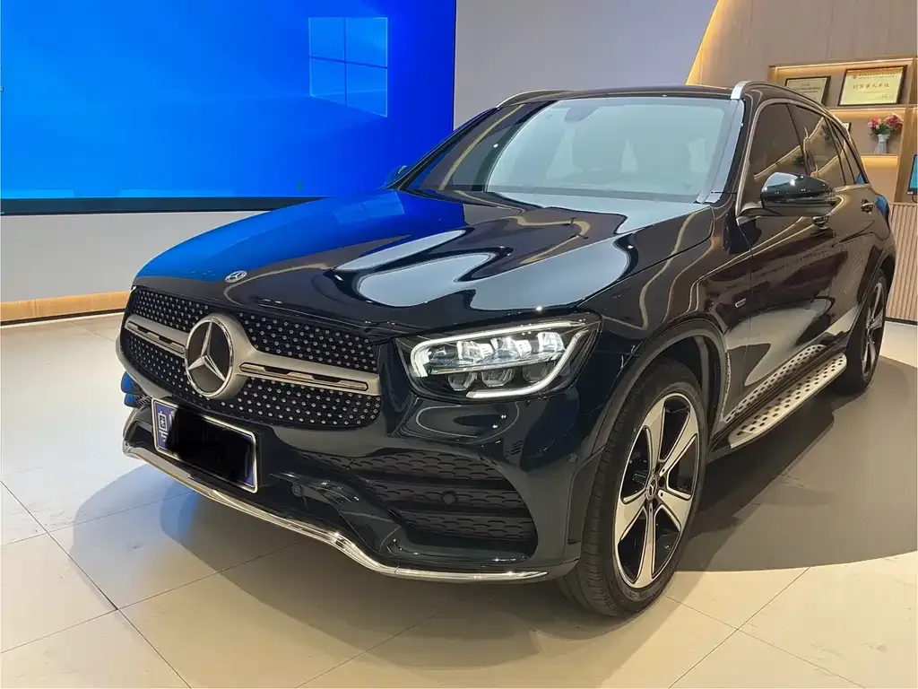 Mercedes-Benz GLC — фото 1