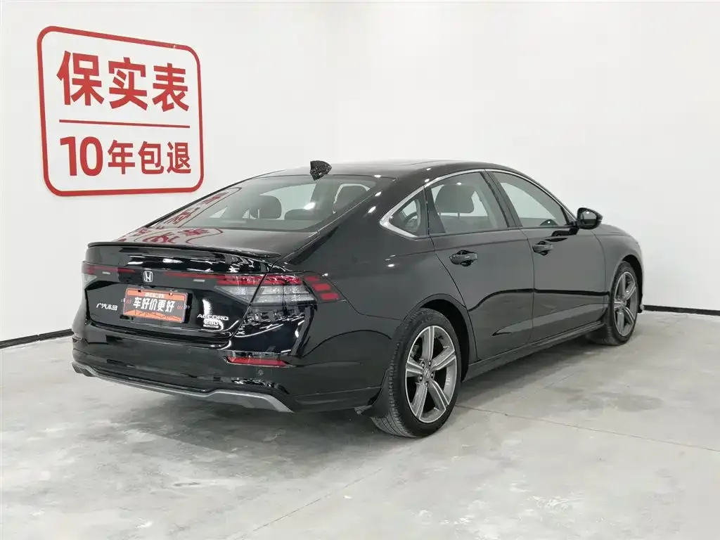 Honda Accord — фото 2