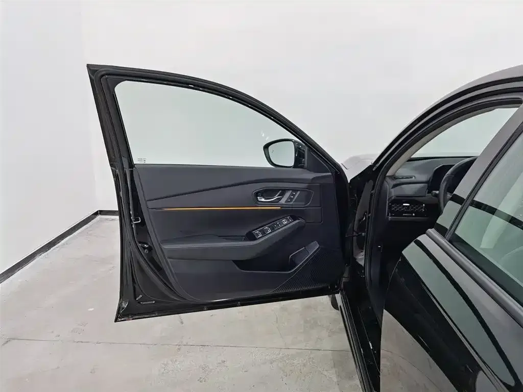 Honda Accord — фото 8