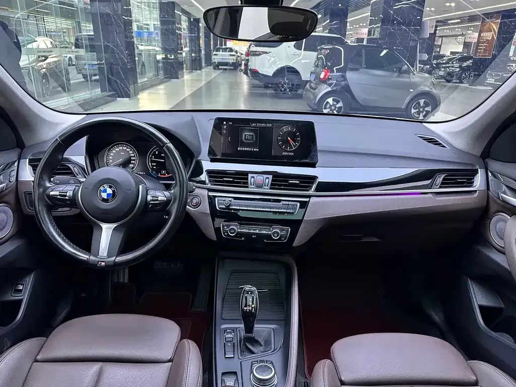 BMW X1 — фото 10