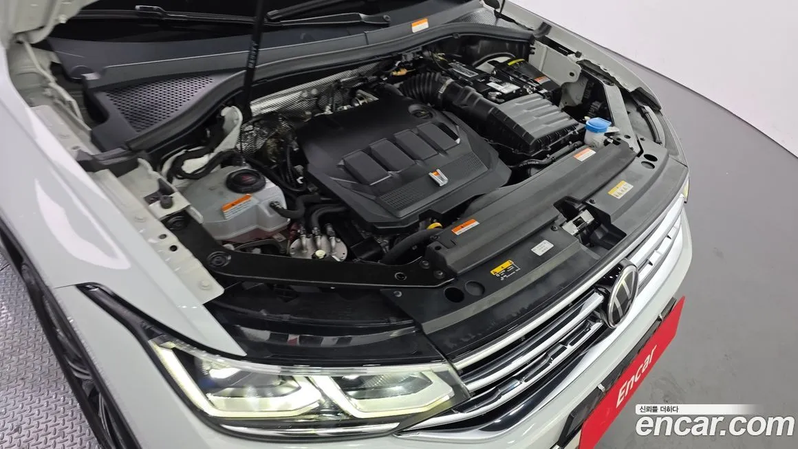 Volkswagen Tiguan — фото 3