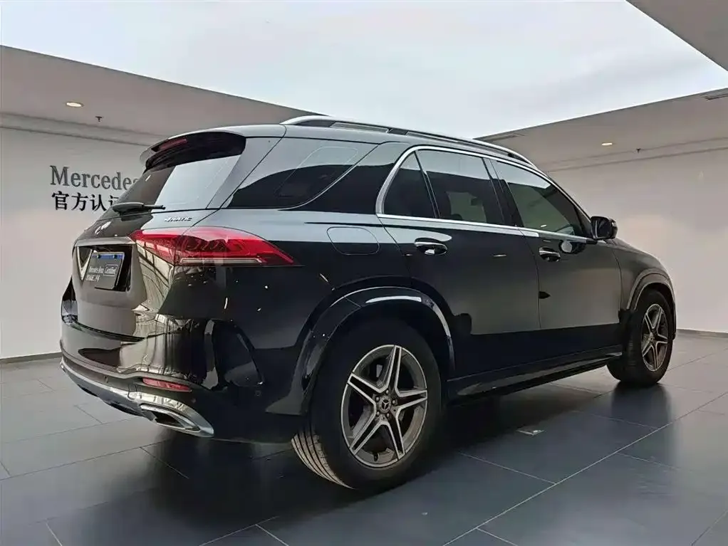 Mercedes-Benz GLE — фото 5