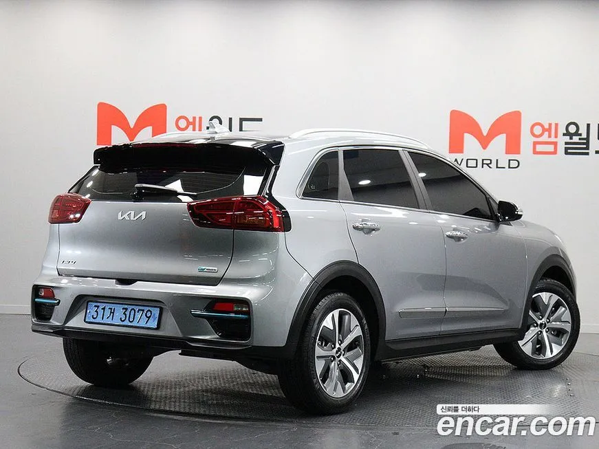 Kia Niro — фото 6