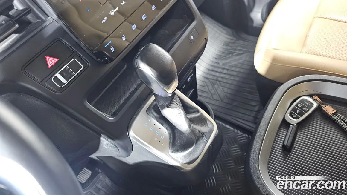 Hyundai Staria — фото 9