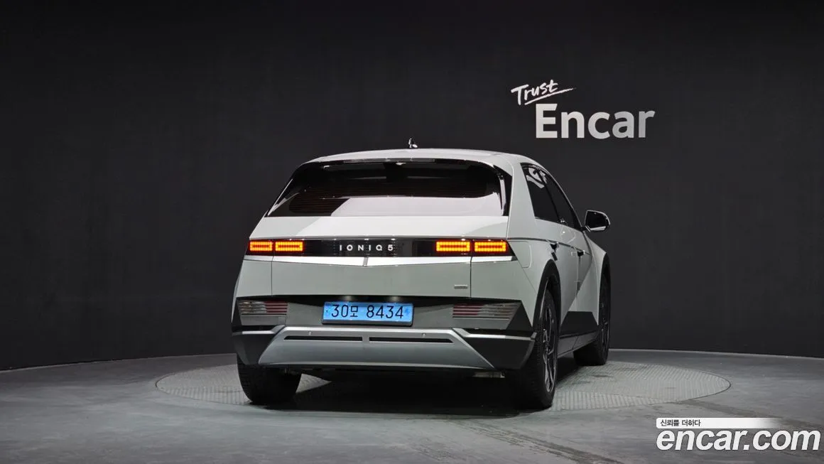 Hyundai Ioniq5 — фото 2