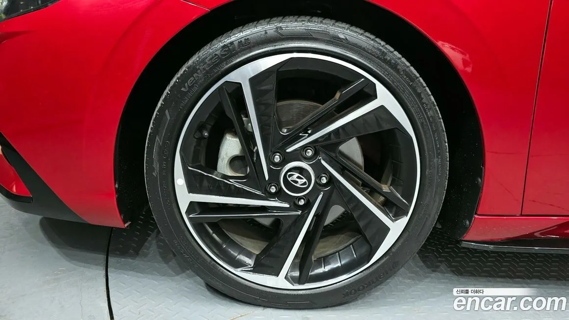 Hyundai AVANTE — фото 10