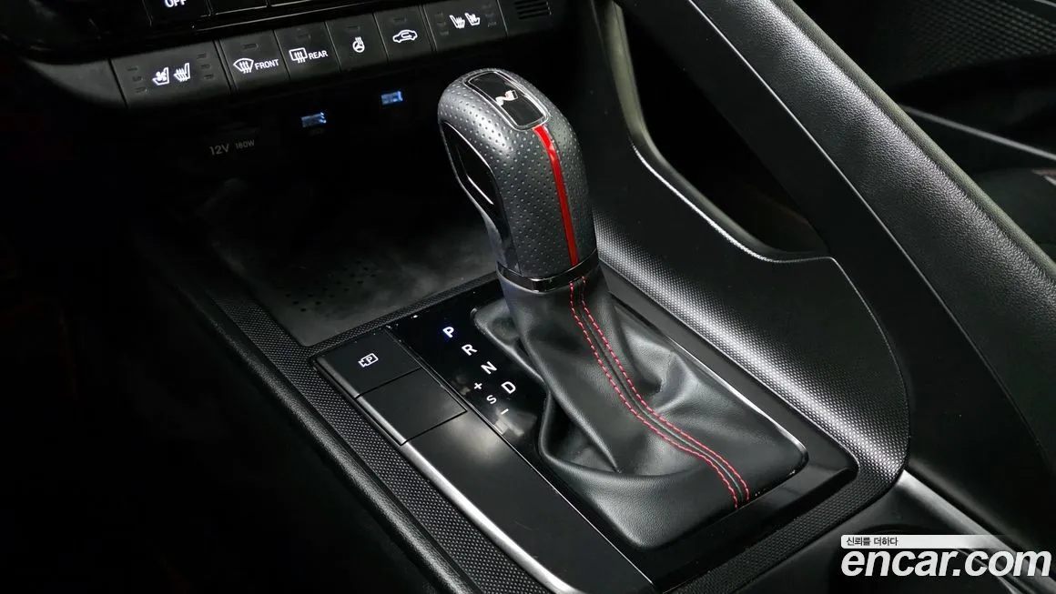 Hyundai AVANTE — фото 4