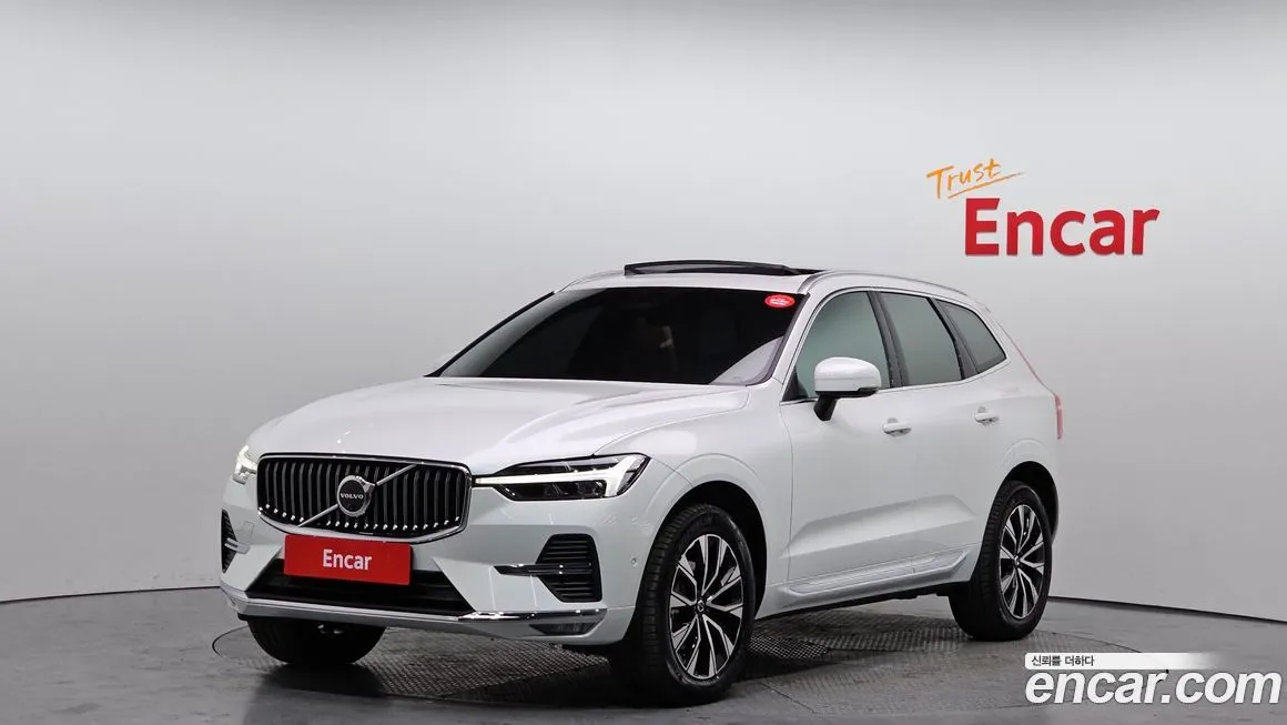 Volvo XC60 — фото 1