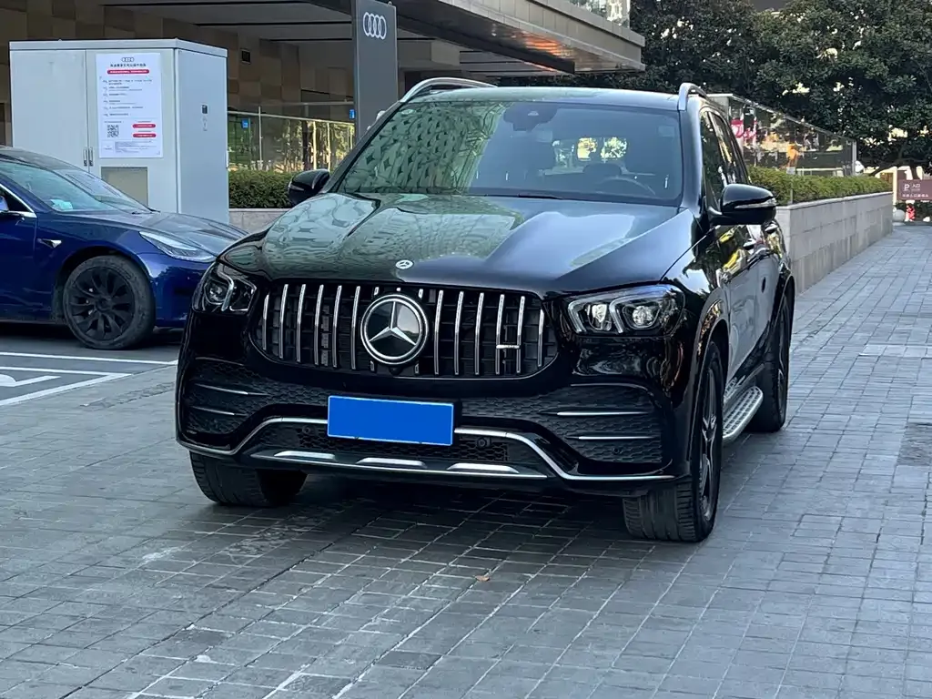 Mercedes-Benz GLE AMG — фото 8