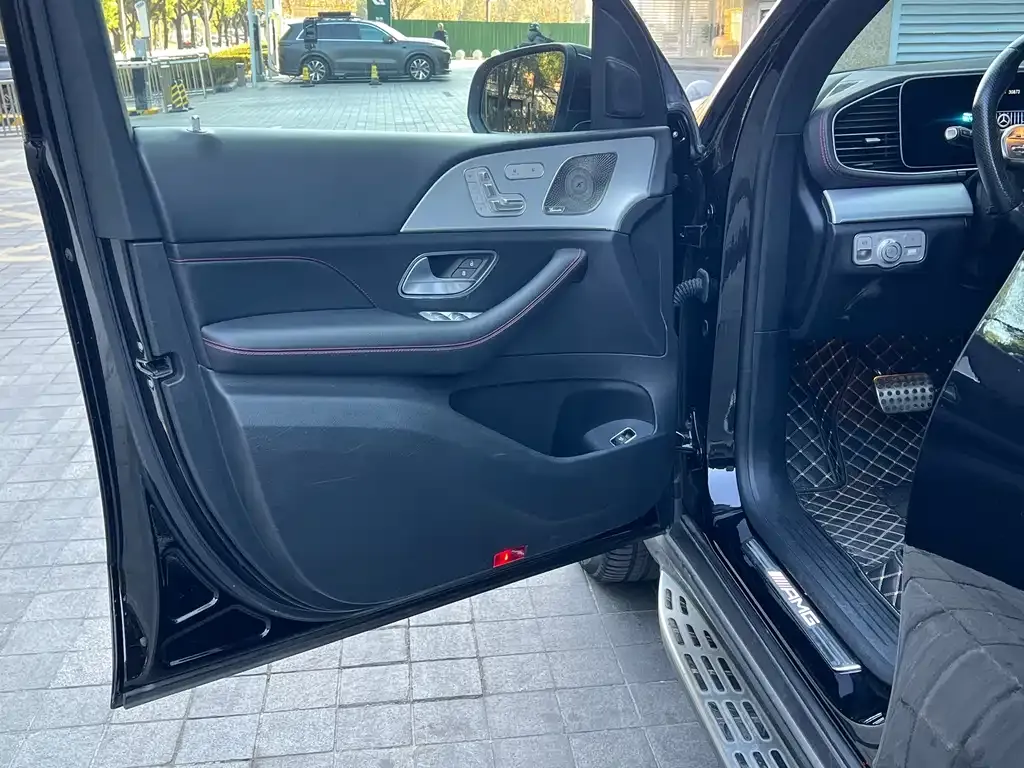 Mercedes-Benz GLE AMG — фото 4