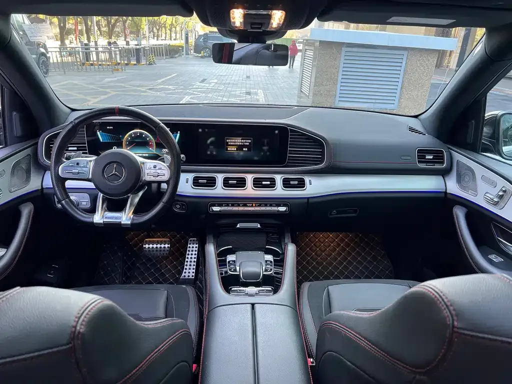 Mercedes-Benz GLE AMG — фото 10