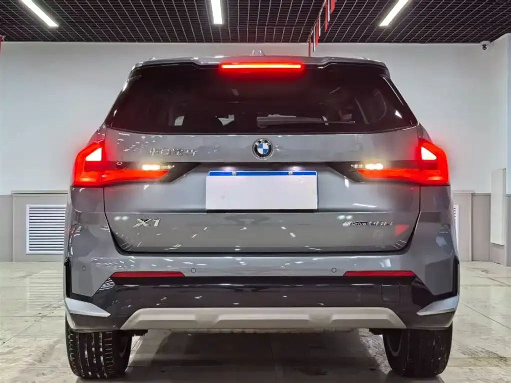 BMW X1 — фото 3