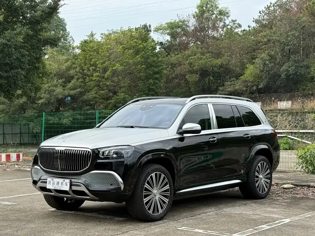 Mercedes-Benz GLS — фото 10