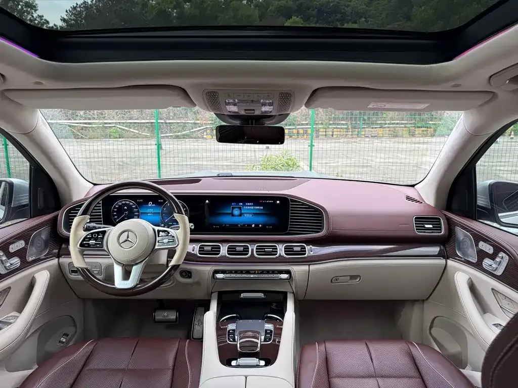 Mercedes-Benz GLS — фото 3
